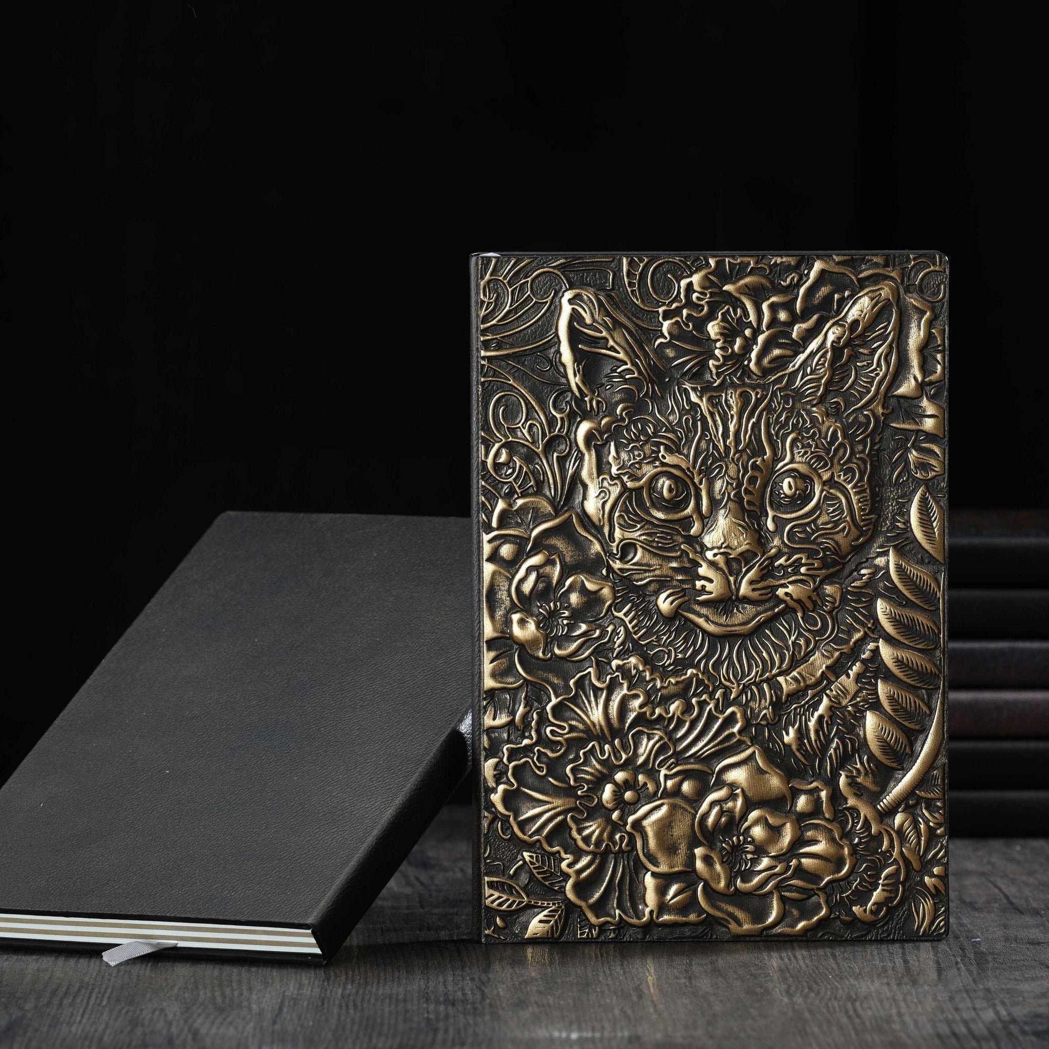 3D EMBOSSED LEATHER COVERED TRAVELLERS JOURNAL - CAT BRONZE - A5 SIZE